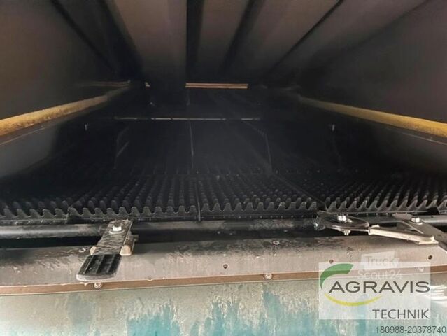 Combine harvester Fendt CORUS 526 MCS + PF 5,50 M/ 18"