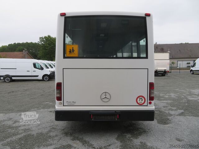Autobuz urban Mercedes-Benz 813 Vario