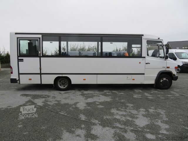 Autobuz urban Mercedes-Benz 813 Vario