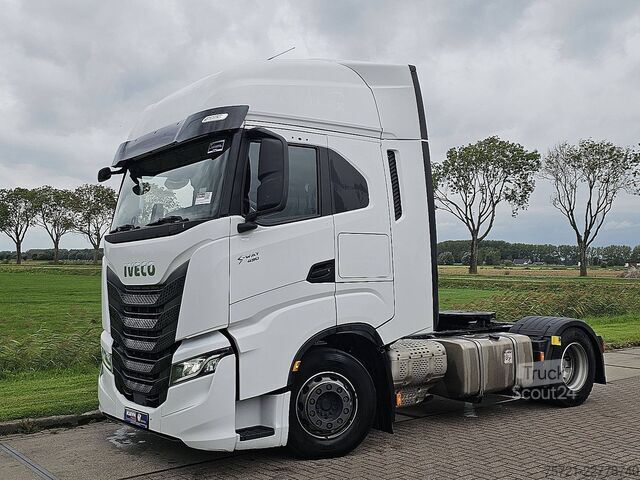 Standaard trekker IVECO S-WAY AS440S49 dubble Tank