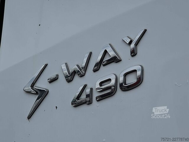 Standaard trekker IVECO S-WAY AS440S49 dubble Tank