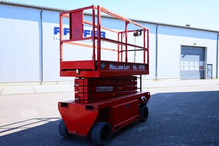 Scissor lift Holland Lift Ecostar HL-9710 Electric, 12m Working Height, 325k