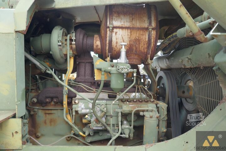 Buldožer Caterpillar D7F Ex-army