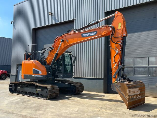 Pelle sur chenilles Doosan DX235LCR-5