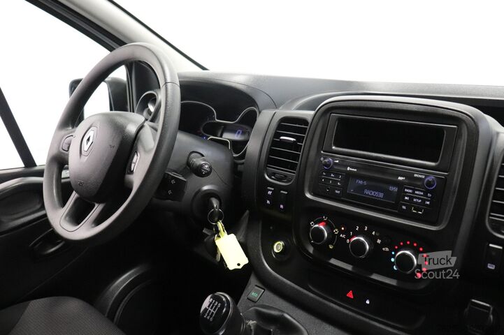 Кутия фургон Renault Trafic 1.6 dCi EURO 6 - Airco - Cruise - PDC - ...