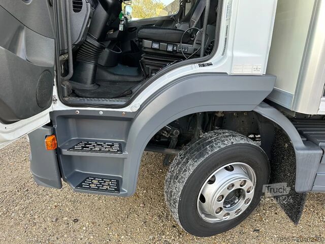 Resväska Mercedes-Benz Atego ATEGO1218 GEISOLEERDE OPBOUW  620x247x260...