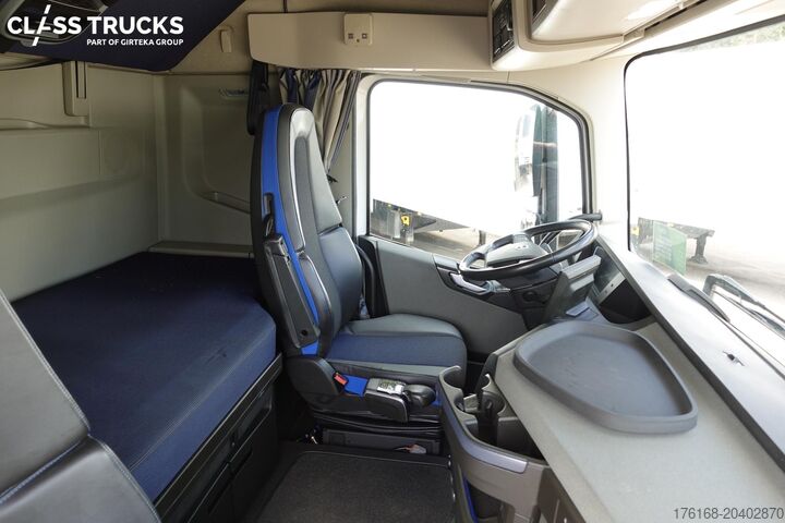 стандартний тракторний агрегат VOLVO FH 460 Globetrotter XL i-Save