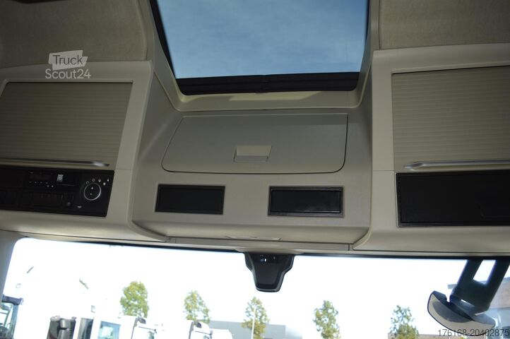 стандартний тракторний агрегат VOLVO FH 460 Globetrotter XL i-Save