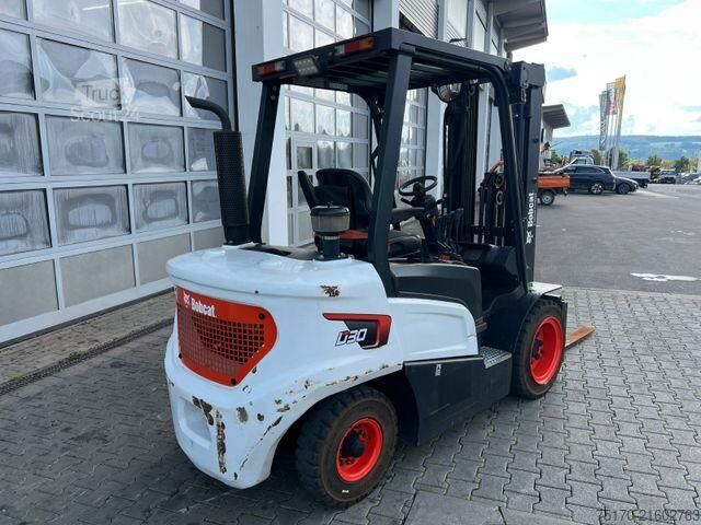 възможен мотокар Bobcat D30NXS / nur 482h! / 12.2023 / SS