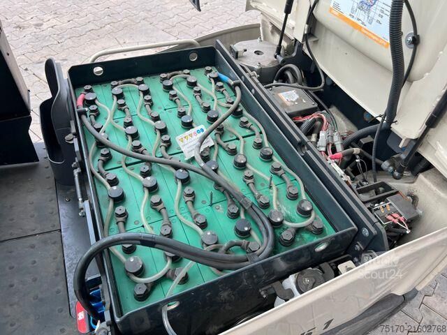 възможен мотокар Crown SCT6020-1.3 / Triplex 4,3m / 1.227h / 2017