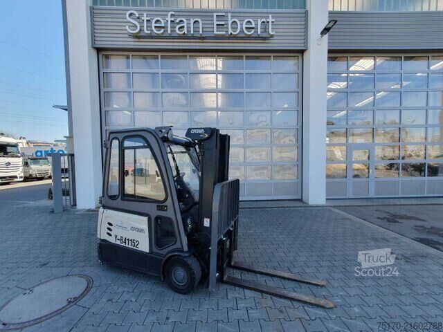 възможен мотокар Crown SCT6020-1.3 /Triplex: 4.30m /Batterie 2020