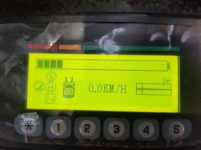 възможен мотокар EP Equipment EFL181 / Triplex: 4,80m / SS / DEMO