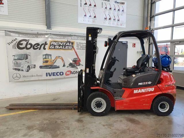 възможен мотокар Manitou MI 25 G / Triplex: 4.70m / nur 1.976h! / SS