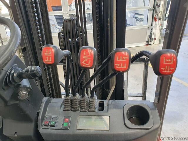 възможен мотокар Manitou MI 25 G / Triplex: 4.70m / nur 1.976h! / SS