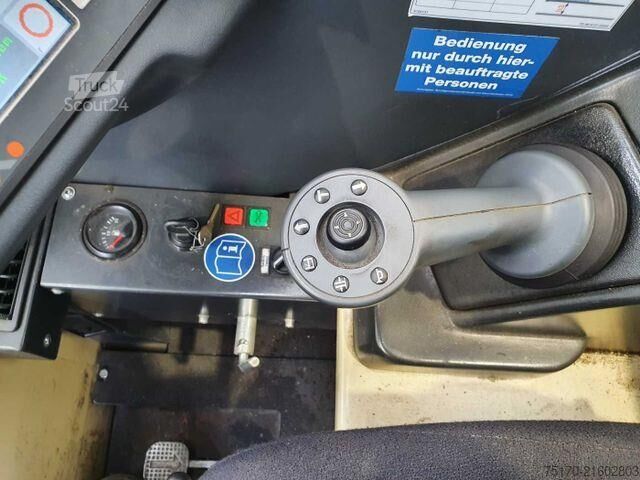 Seitenstapler Hubtex MQ 30 H Hybrid / 748h! / Diesel + Elektro