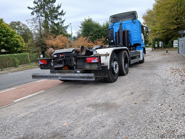 Hooklift truck MAN TGS 26.460 6X2