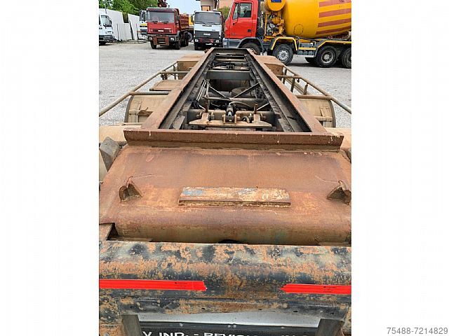 Verrijdbaar kratten systeem  PIACENZA R25B1E scarrabile 3 assi