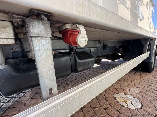Furgão frigorífico IVECO 70C17/LBW/Thermo-KingV500-Frigo/-25Grad/