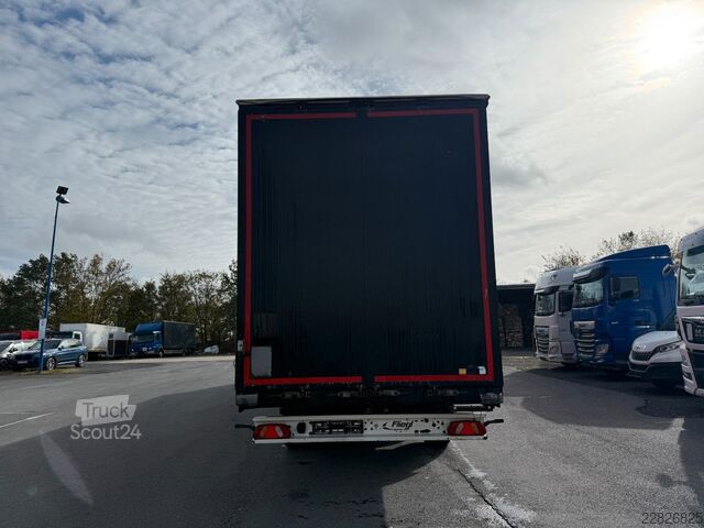 Вантажівка з платформою і тентом MERCEDES-BENZ Atego 3 4x2 1530 EUR6C