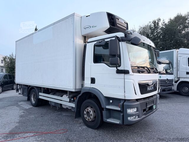 Camion frigorific MAN TGM 12.250 Kühlkoffer LBW 162.000Km *E6* *2016*