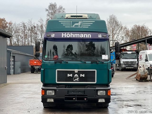 Автомобиль с заменяемым кузовом MAN 25.372 BDF Unterflur mit Ladebordwand
