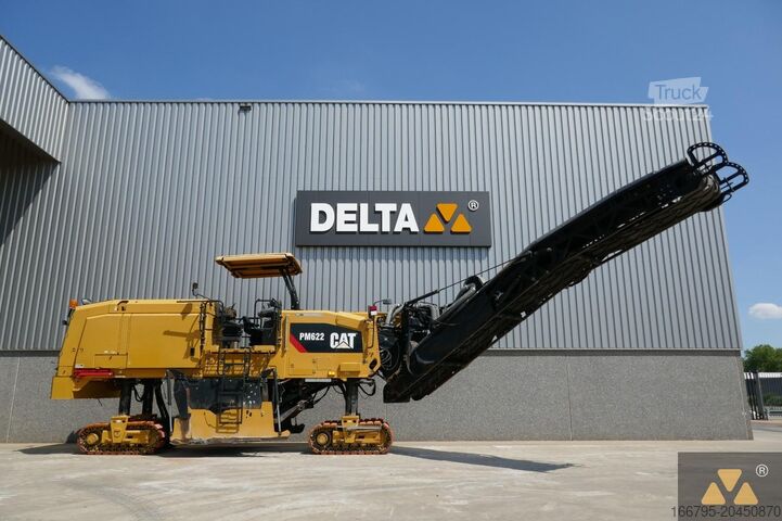 Mlin za asfalt Caterpillar PM622