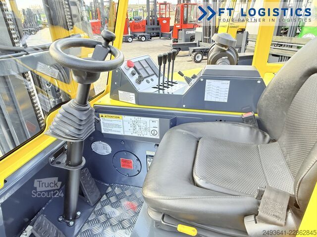 τετραπλής κατεύθυνσης περονοφόρο όχημα Combilift CB3000 GAS TRIPLEX 4900 FREE-LIFT