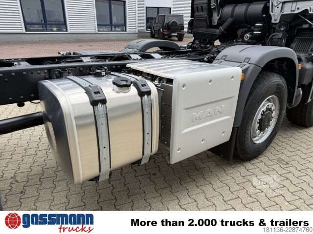 Φορτηγό γερανός roll-off MAN TGS 41.520 8x8 BB CH, Hohe Bauart, 6-Sitzer,