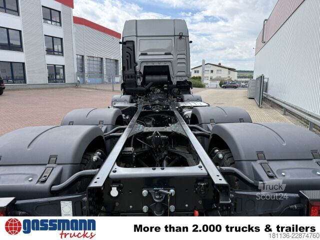 Φορτηγό γερανός roll-off MAN TGS 41.520 8x8 BB CH, Hohe Bauart, 6-Sitzer,