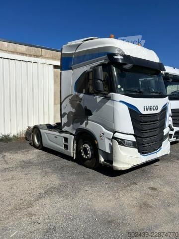 وحدة جرار قياسية Iveco S-WAY 510