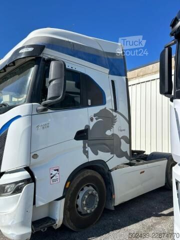وحدة جرار قياسية Iveco S-WAY 510