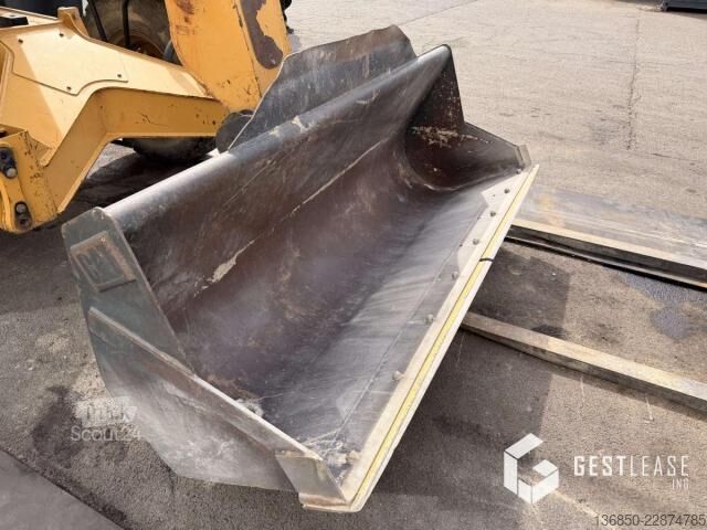 رافعة شوكية Caterpillar TH360B