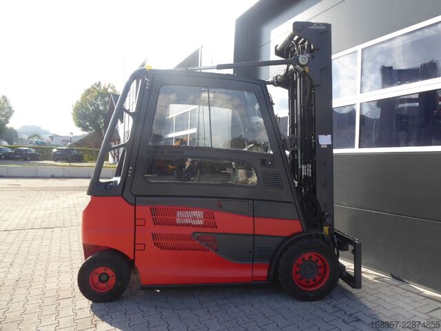 Frontstapler Linde E50HL-01/600