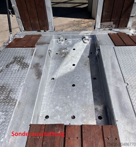 Low loader trailer Möslein T 3-6,60 VB 3 Achs Tieflader, Luftgefedert