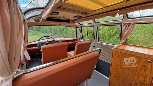 Minibüs MERCEDES-BENZ Vorgänger Sprinter O 319 Samba mit Faltdach AC