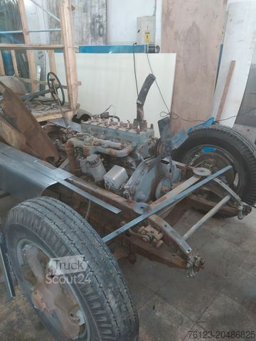 Minibus Berna Adler mit Frech Hoch Sissach Aufbau Cabrio