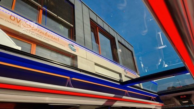 Minibus MERCEDES-BENZ 519 und 517 Glasdach XXL 20 Sitze Stock