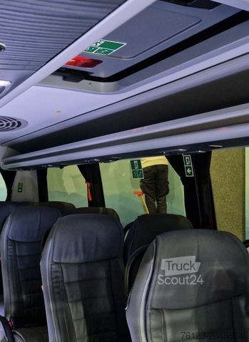 Minibus IVECO Daily 70 Vorlauffahrzeug Ferqui Sunrise 2,5 m B