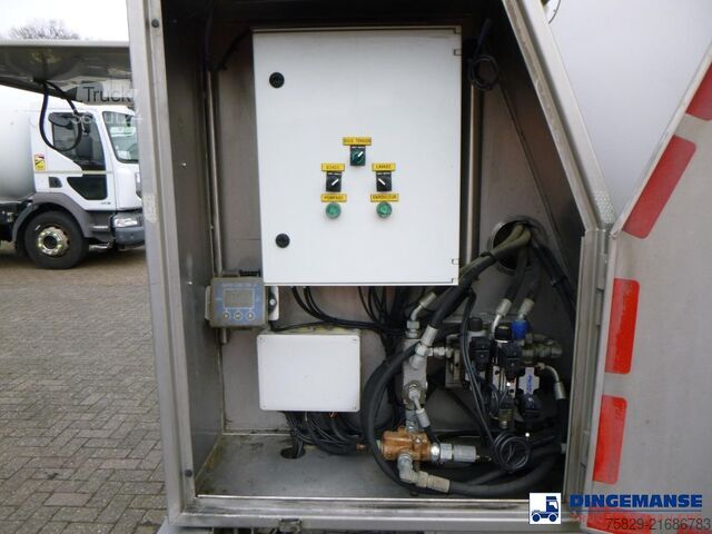 бак MAISONNEUVE CITERNE Food (milk) tank inox 29 m3 / 1 comp + pump