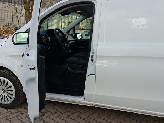 Panel van Mercedes-Benz VITO 116 NEUES MODELL KAMERA NAVI TEMPOMAT MBUX