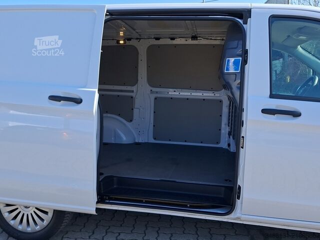 Kassevogn Mercedes-Benz VITO 116 NEUES MODELL AHK NAVI KAMERA TEMPOMAT