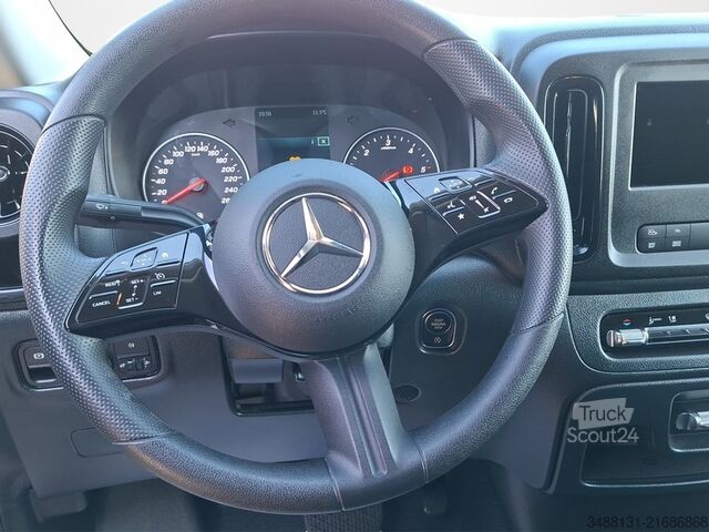 Kassevogn Mercedes-Benz VITO 116 NEUES MODELL AHK 2,5t NAV KAMERA TEMPOM