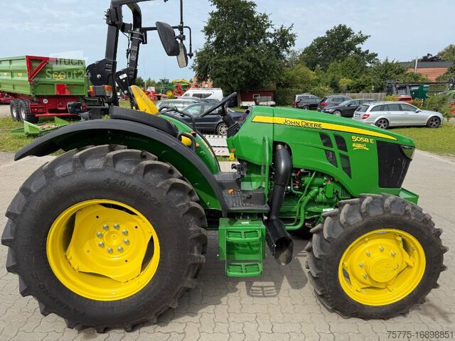 Trator  5058E ohne Kabine