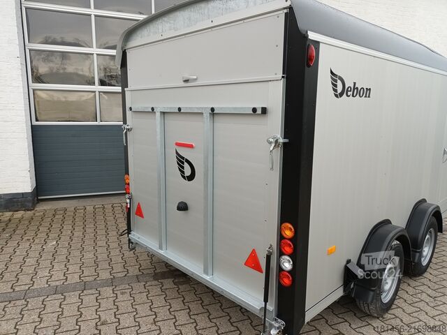 Kofferanhänger Cheval Liberté Debon C 800 440x206x206cm aerodynamischer Alukoffer Rampe Seitentür Pullman