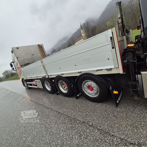 Kamyon üzerine monteli vinç Volvo FH 500