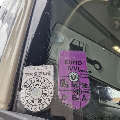 Kamyon üzerine monteli vinç Volvo FH 500