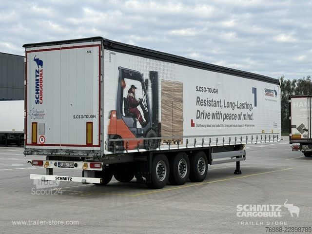 Otvorený náves s plachtou Schmitz Cargobull Curtainsider Standard Getränke