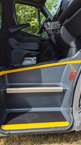 Miniautocarro MERCEDES-BENZ 8 x 517 Sprinter Lord Light  22 SS Aktionspreis