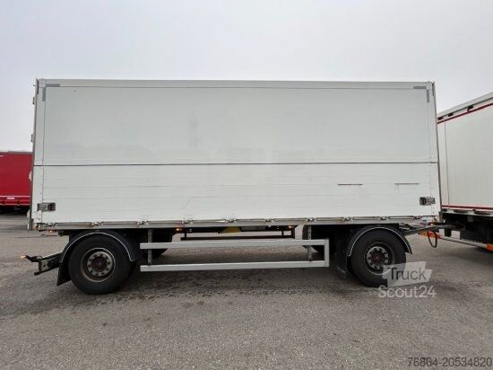 Autocamion transport băuturi VOLVO FH 500 6X2 GETRäNKEKOMPLETTZUG, ORTEN GETRäNKEAUFBAU