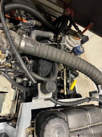 Stivuitor cu patru direcții Hubtex DQ45 / 4500 kg/ Triplex /Only 3309 h